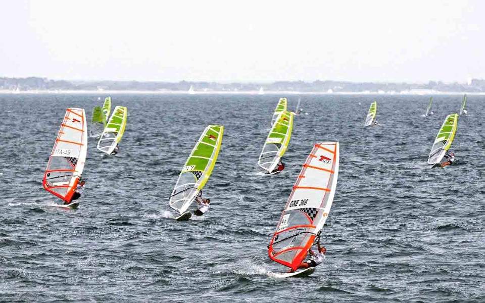 windsurfing techno